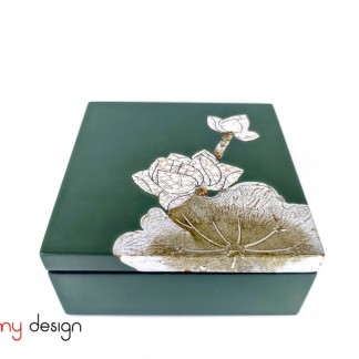 Green square box with hand-painted lotus 15*H6cm